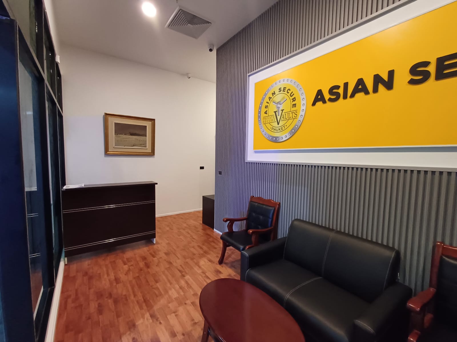 Secure storage facility by Asian-Secure, featuring advanced safe deposit boxes and private vaults.